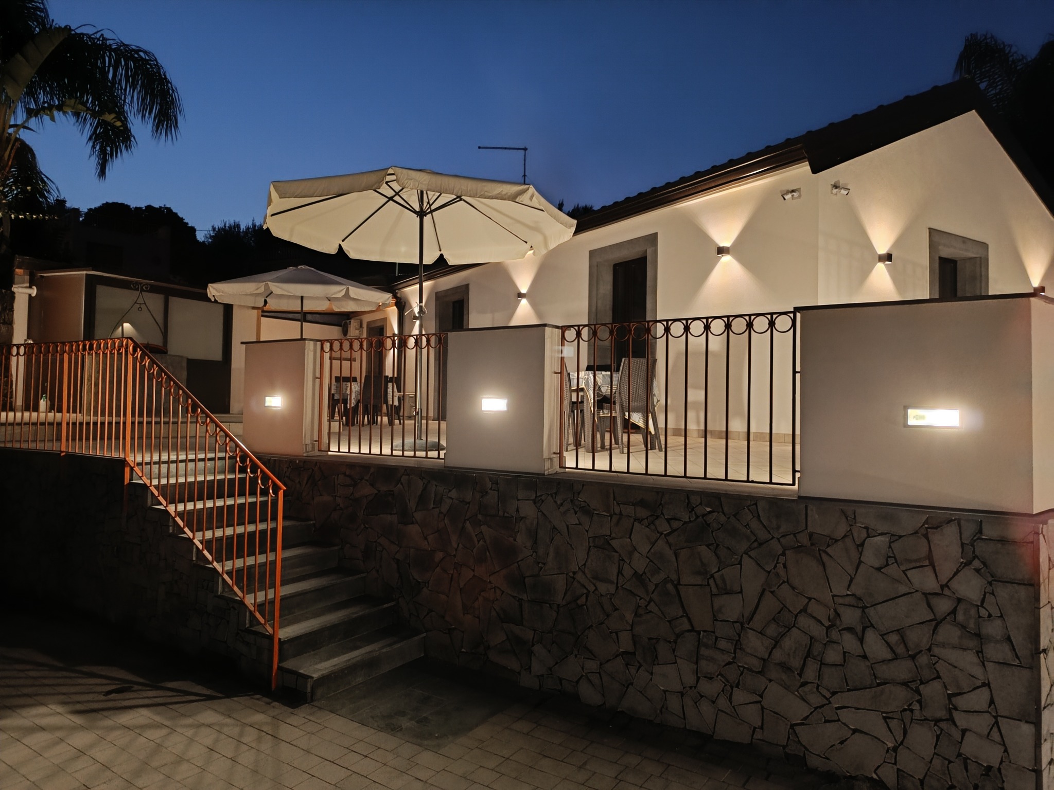 Villa di sera